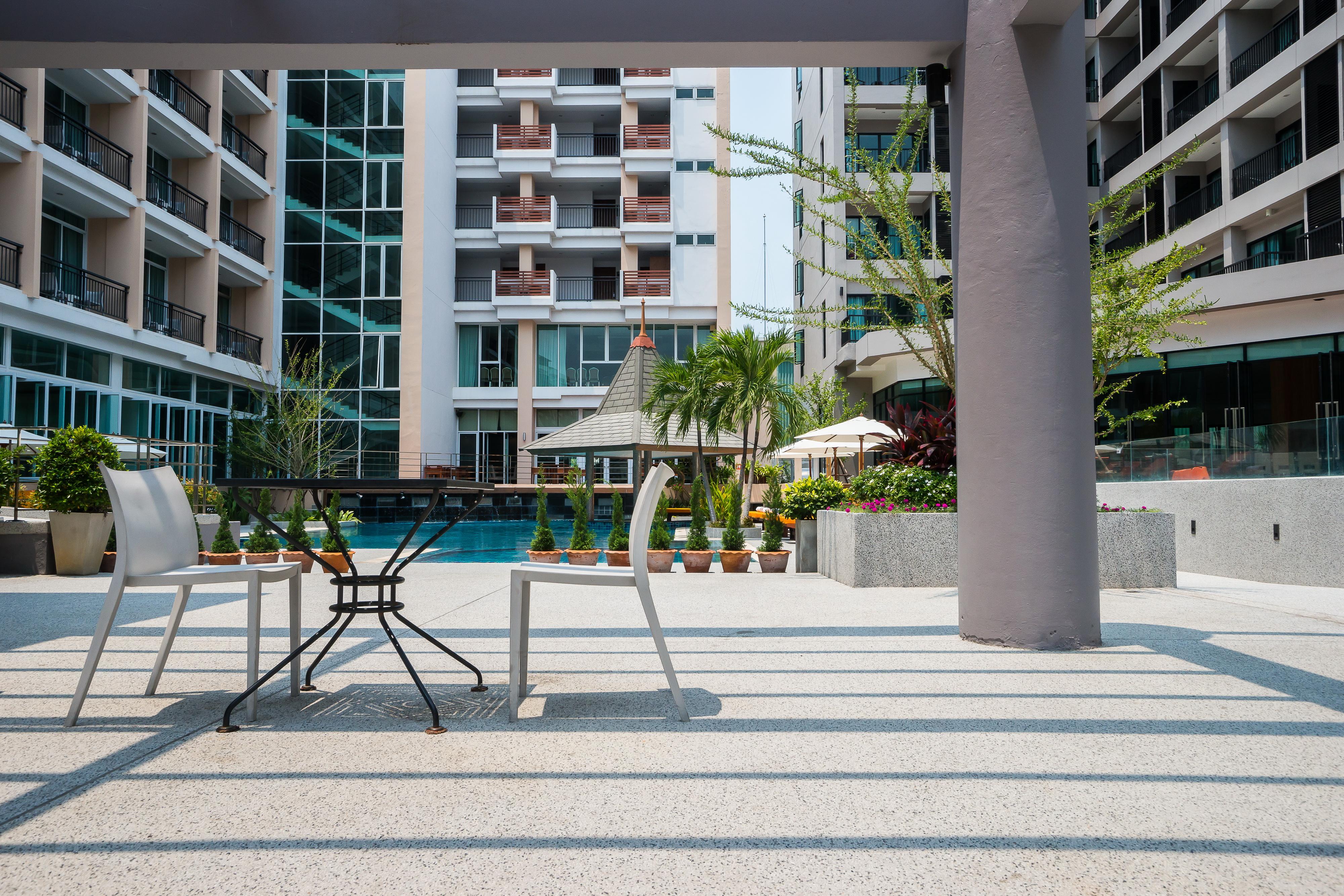 Hotel J Pattaya Exterior photo